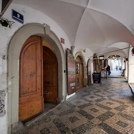 Apartment Empirent Castle Prag
