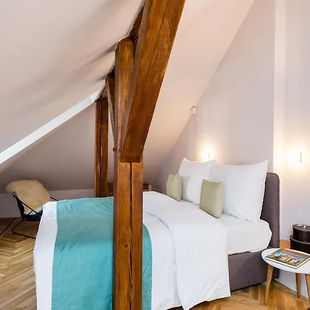 Empirent Castle Apartment *