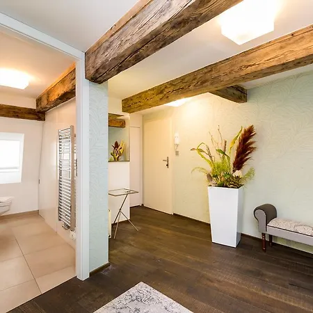 Empirent Castle Apartment *