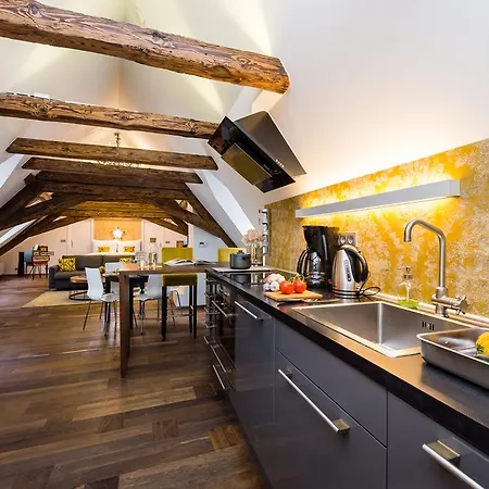 Apartment Empirent Castle *