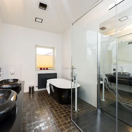 Empirent Prague Castle Apartments *
