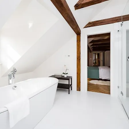 Empirent Prague Castle Apartments * Prague